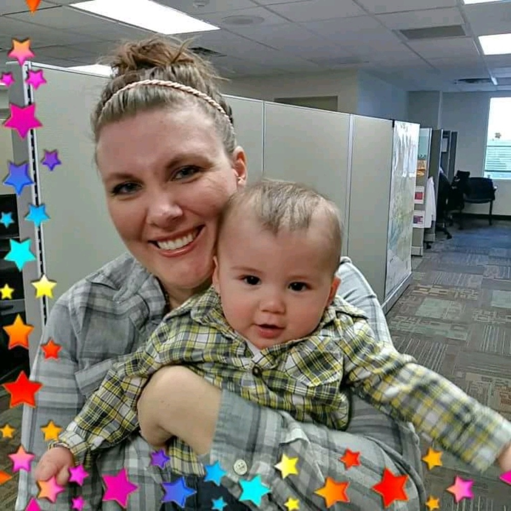 Meet your Posher, Alicia